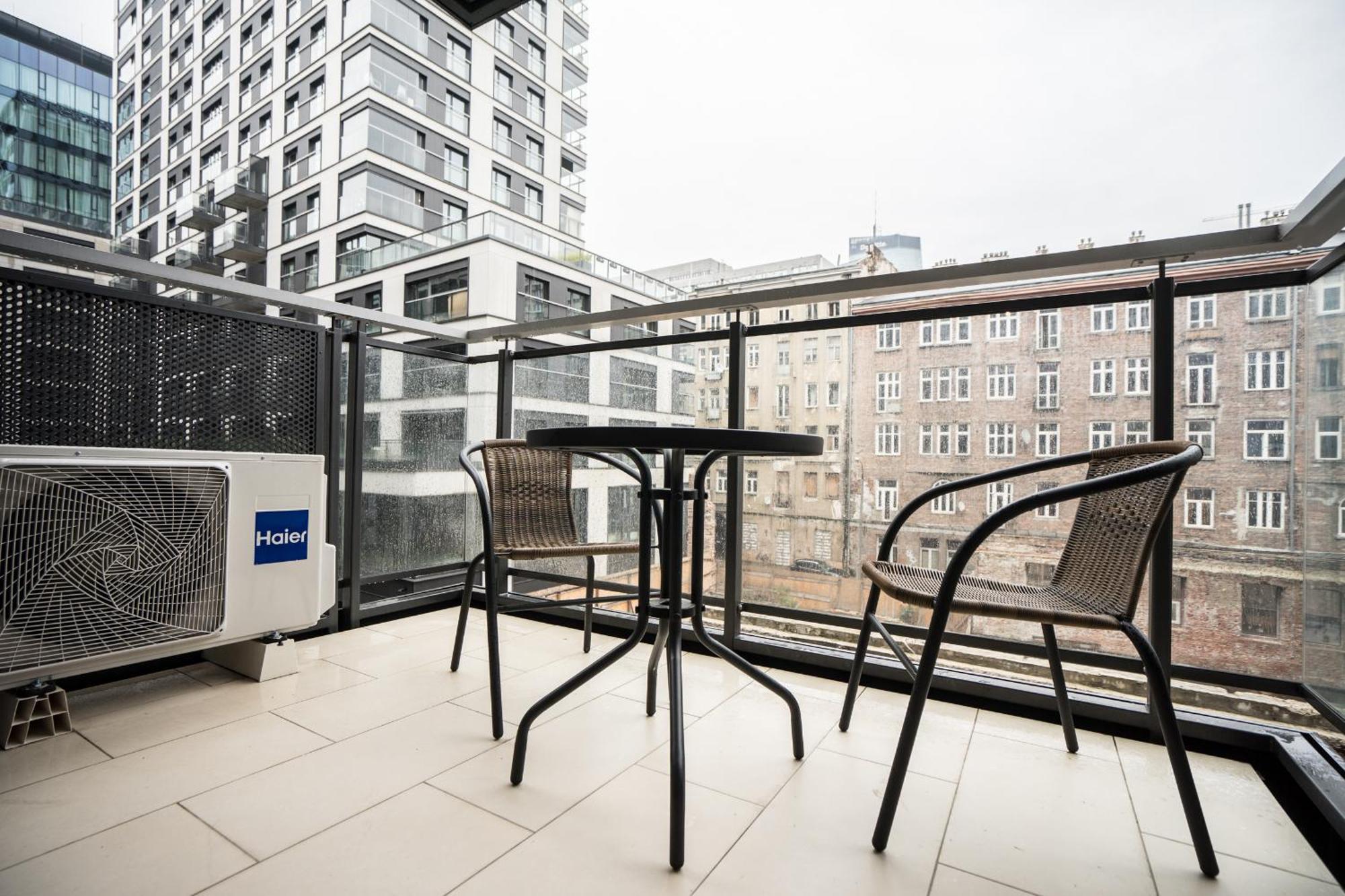 Vipwarsawapartments Onyx Mennica Residence エクステリア 写真