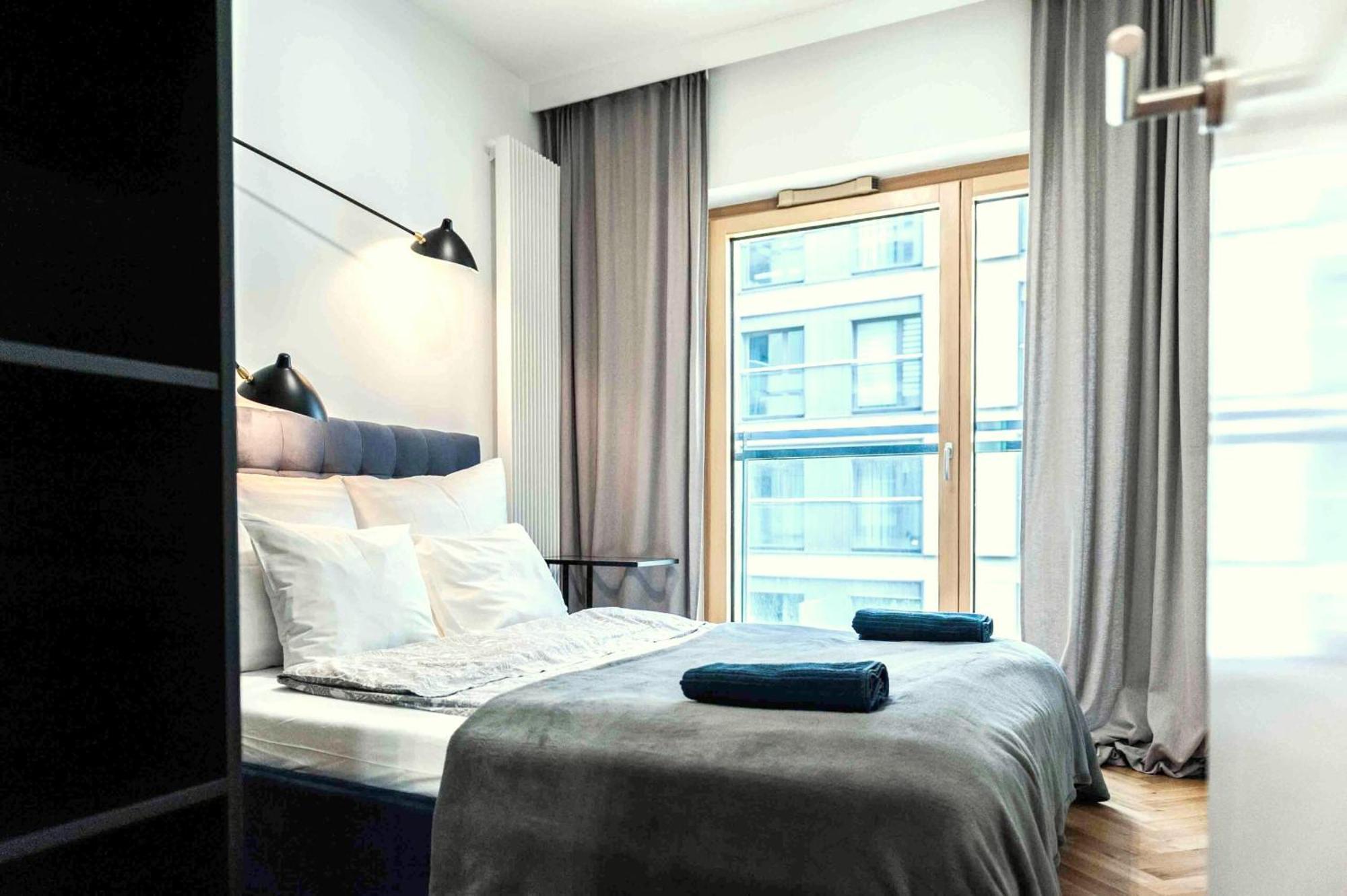 Vipwarsawapartments Onyx Mennica Residence エクステリア 写真