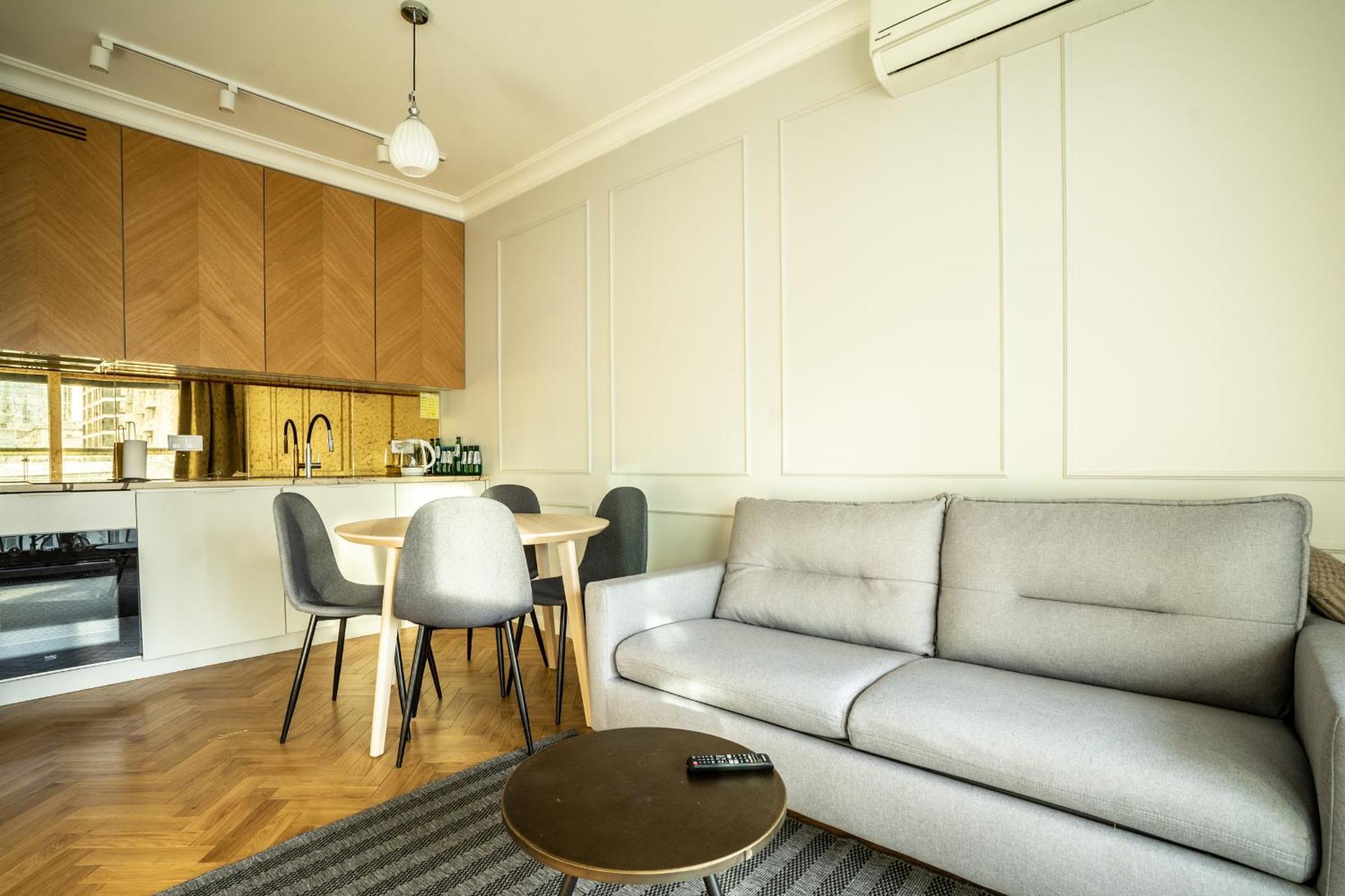 Vipwarsawapartments Onyx Mennica Residence エクステリア 写真